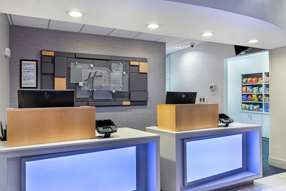 Holiday Inn Express Hotel and Suites Mt. Juliet-Nashville Area 4/70