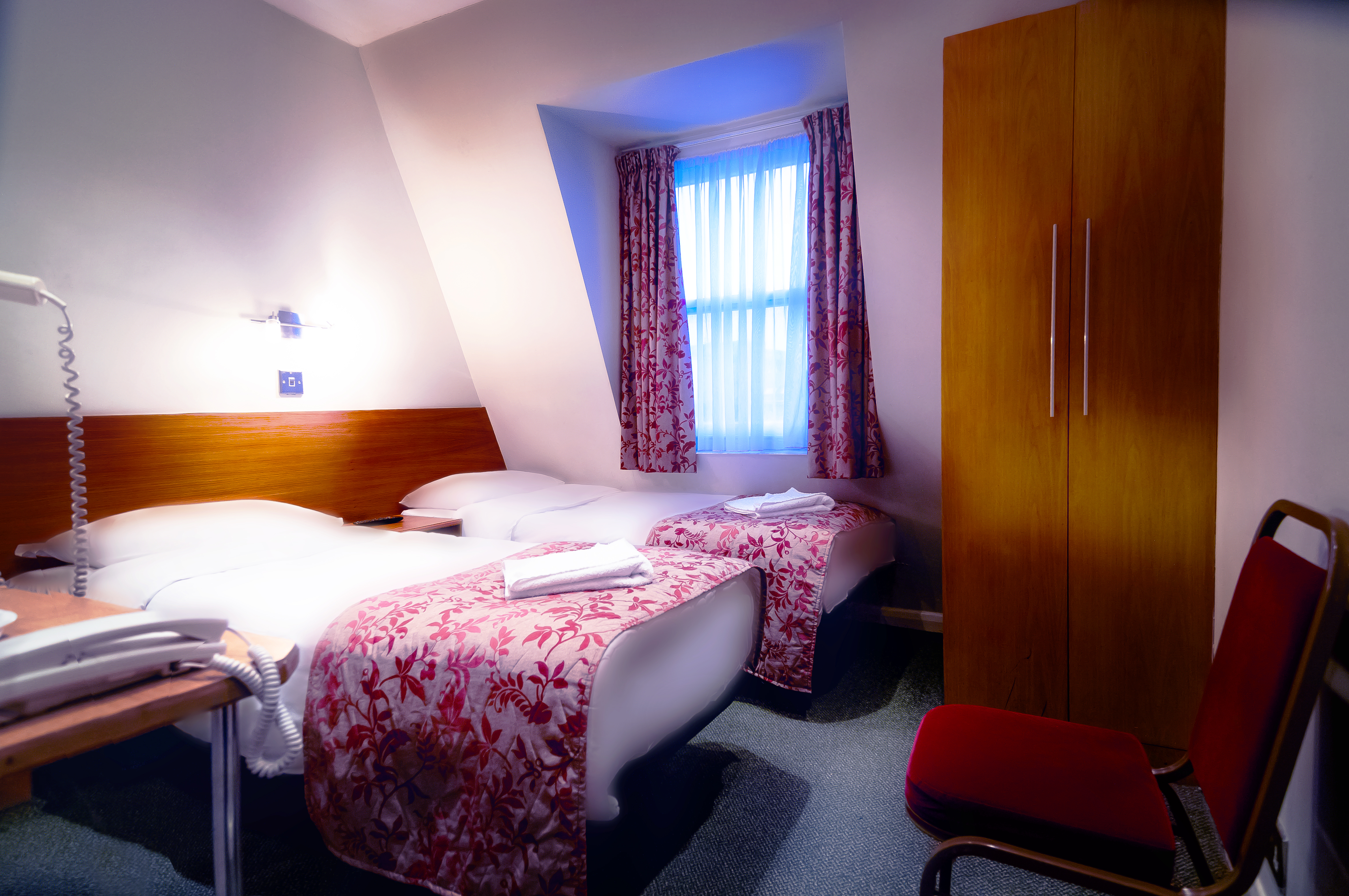Westbury Hotel 27/57