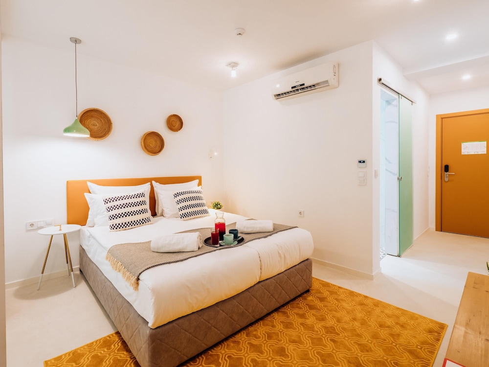 ibis Styles Golden Sands Roomer Hotel 13/45