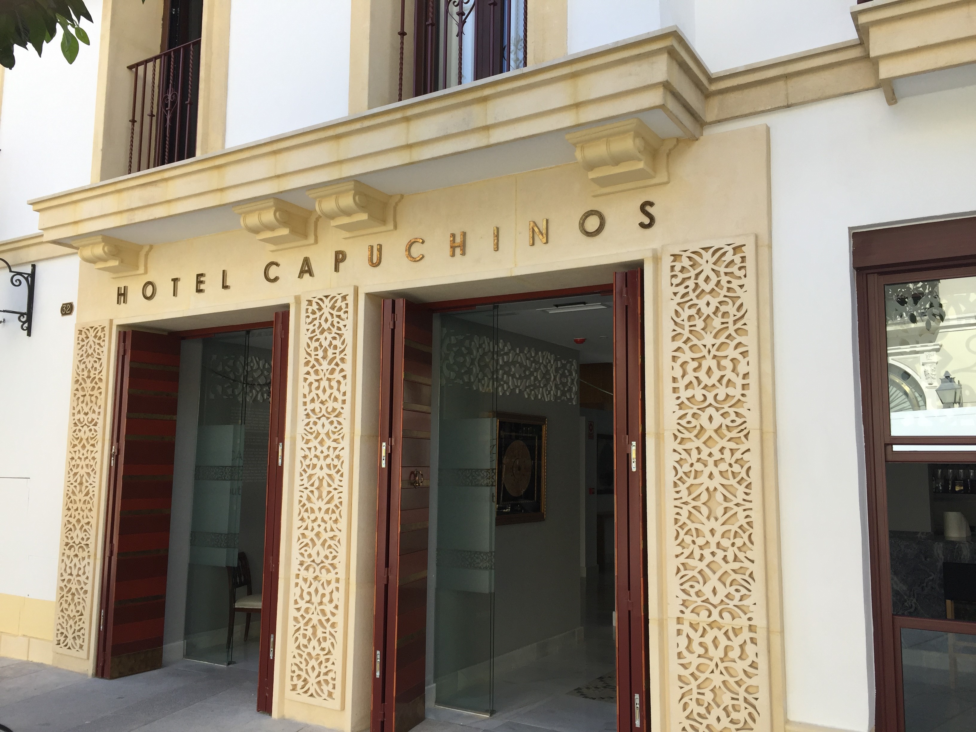 Soho Boutique Capuchinos 1/50