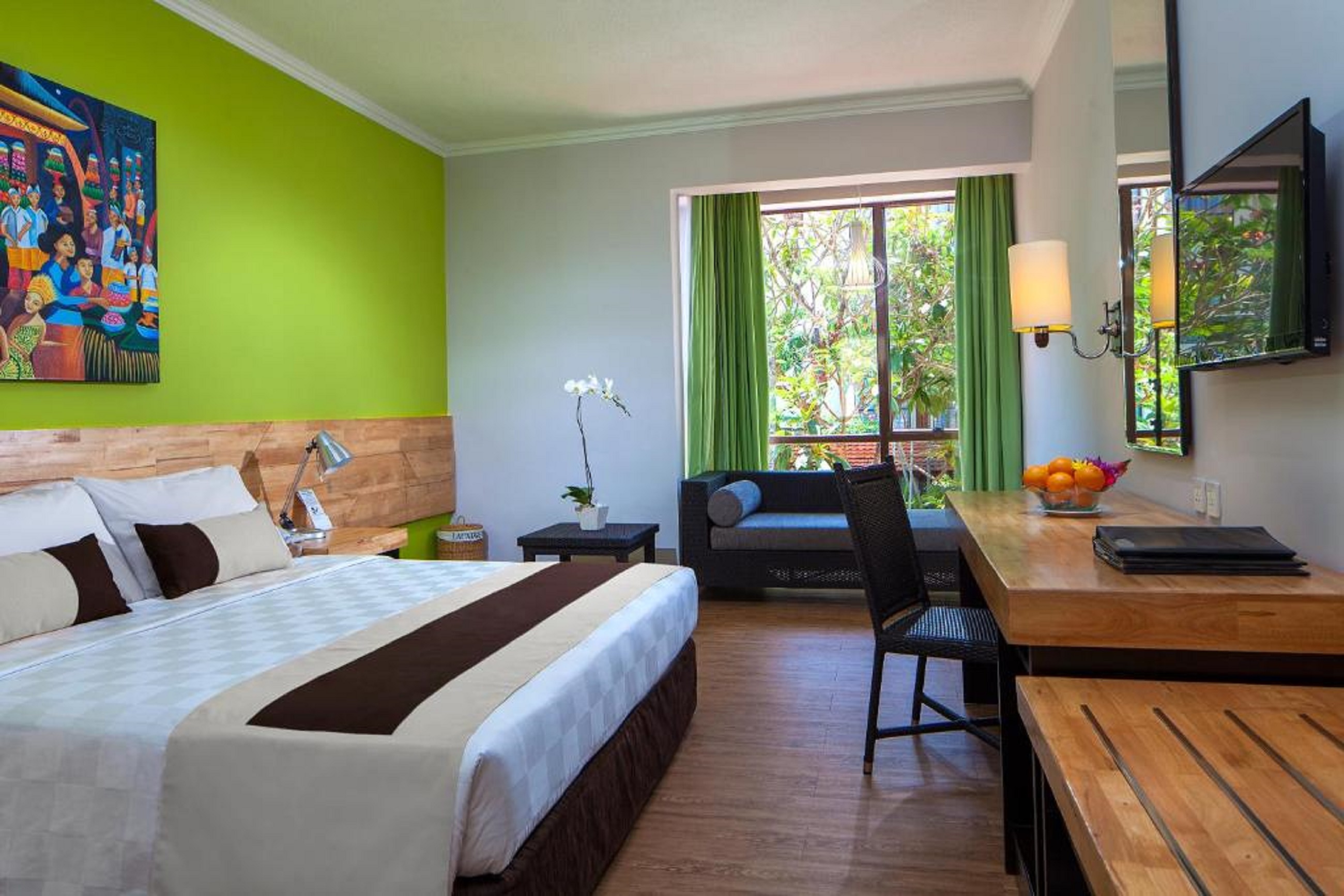 Room, Double or Twin Bed, Pool Access