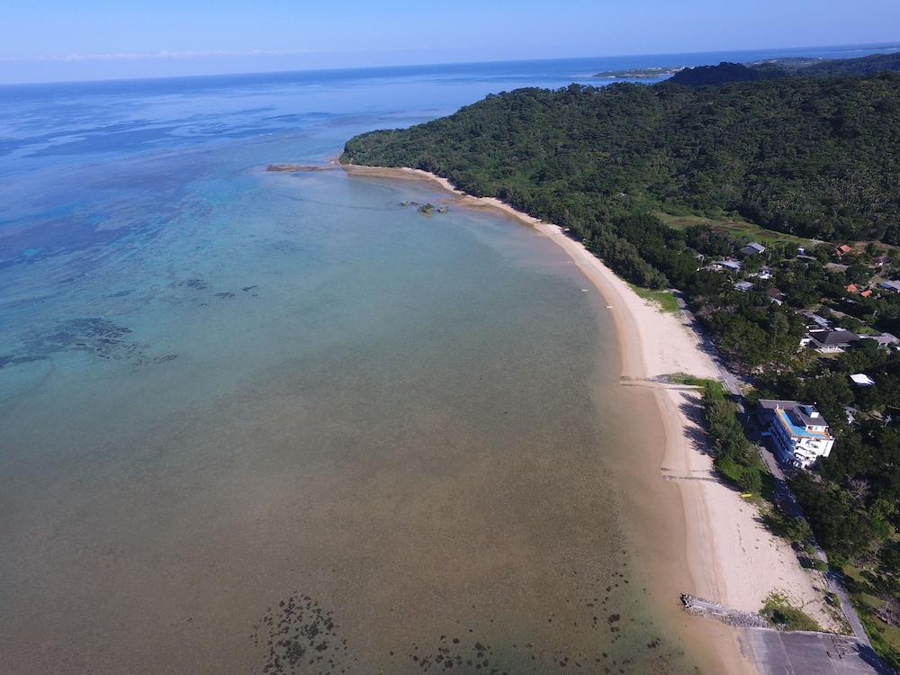 Hotel Hoshitate Iriomotejima (ex Seaside Hotel Blue Moon) 24/28