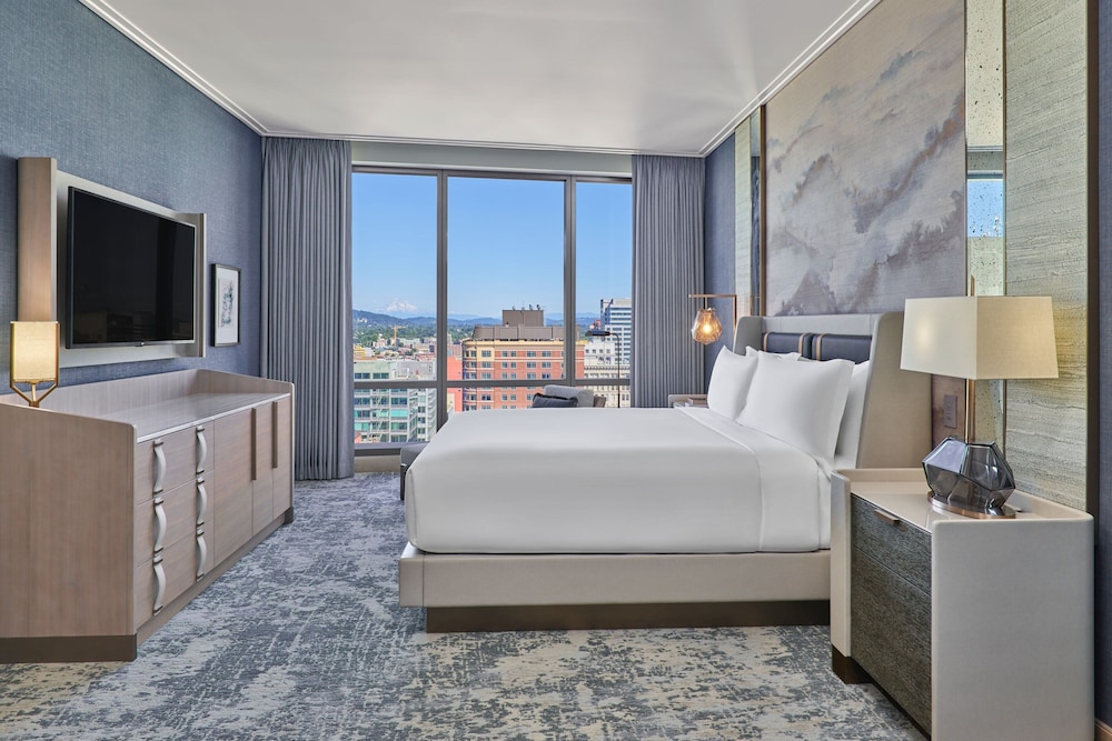 غرفة تنفيذية بغرفة نوم واحدة مفردة بسرير كينج لذوي الإعاقة