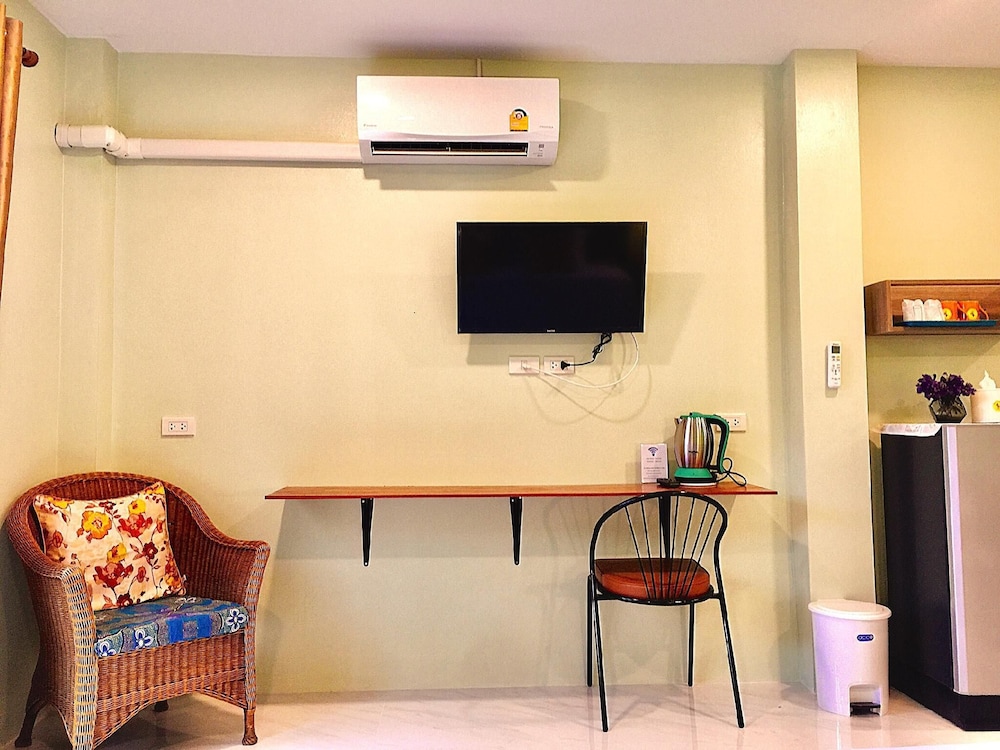 Chor Chang House 69/87