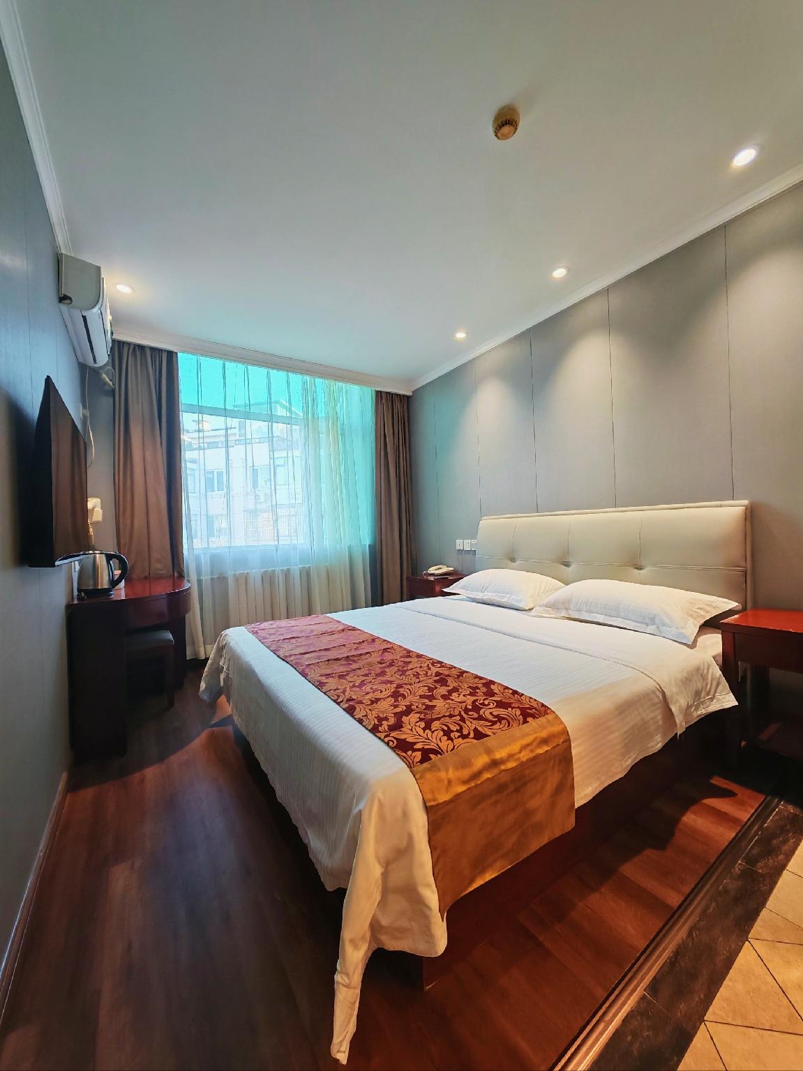 Room at GreenTree Inn Beijing Changping Tiantongyuan East Taipingzhuang Road Express Hotel, BEIJING