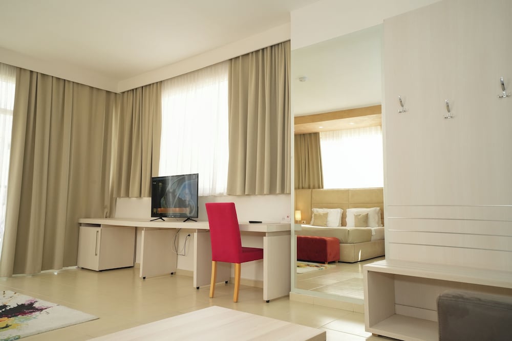 Hotel Horizont 48/62