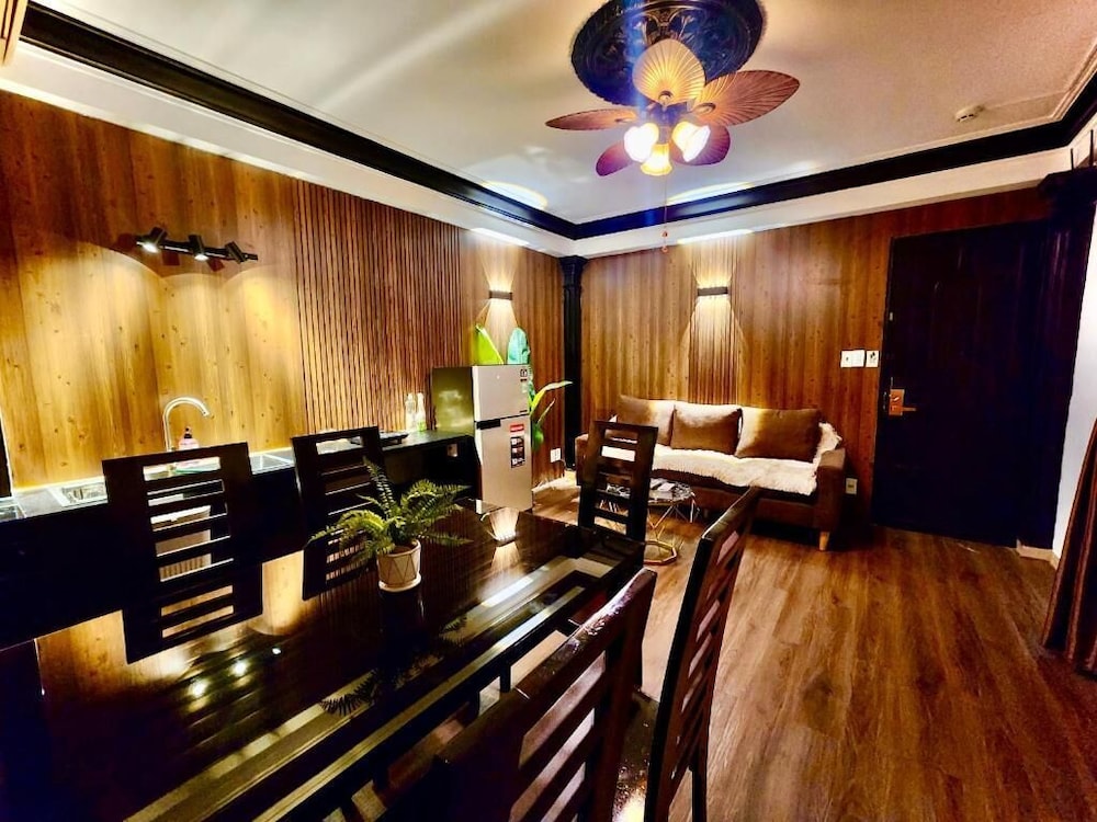 City View Hotel (ex.Hoang Lien Hotel) 43/49