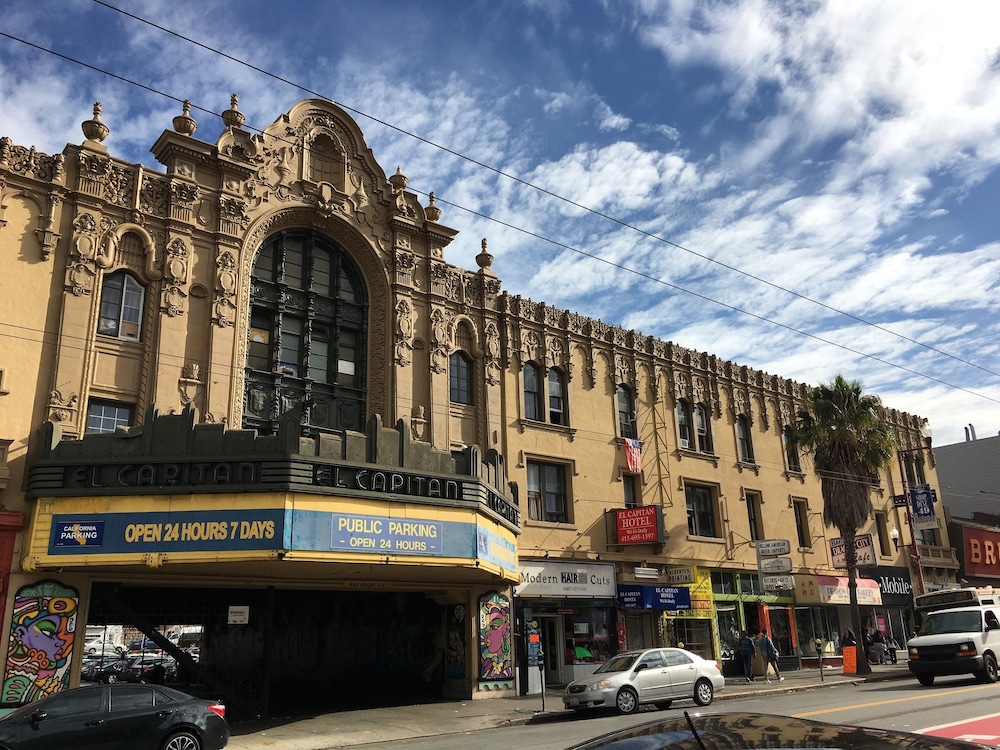 El Capitan Hotel 27/30