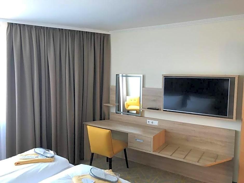 Gesundheitshotel Weissenstadt am See 13/48
