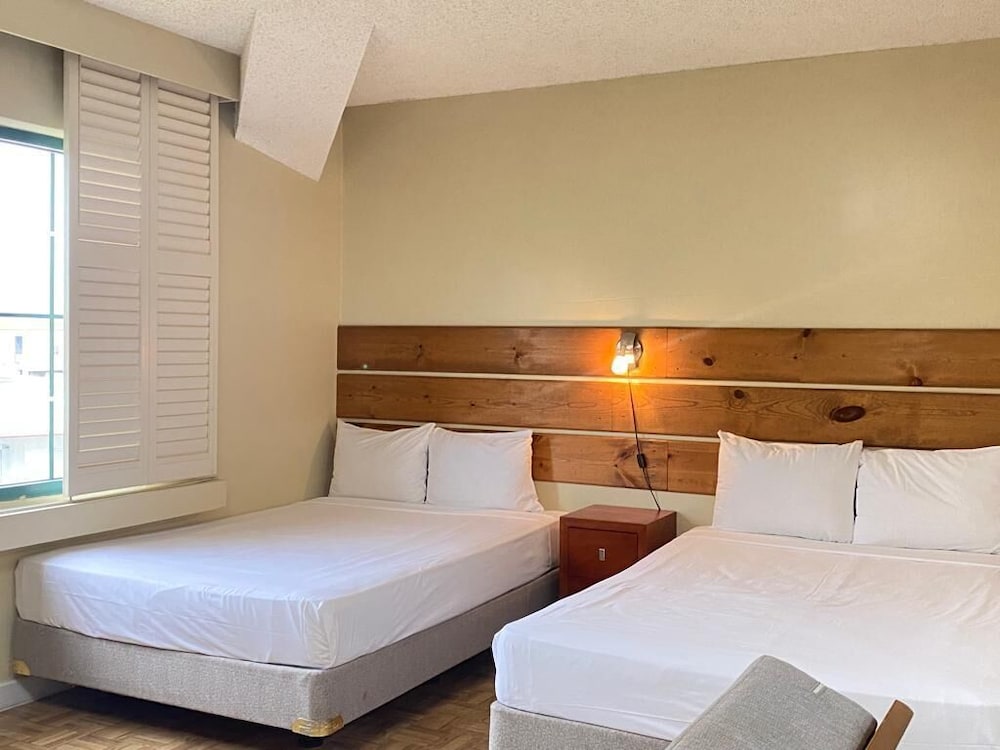 Garden Villa Hotel 20/60