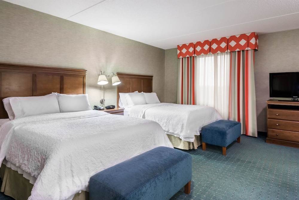 Hampton Inn Suites Columbus Polaris 11/35