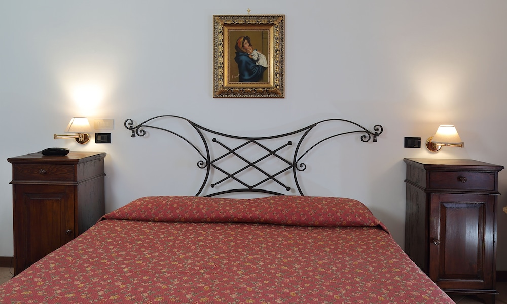 غرفة سوبيريور ثلاثية بثلاثة أسرّة، Villa Sonia Hotel 3/5