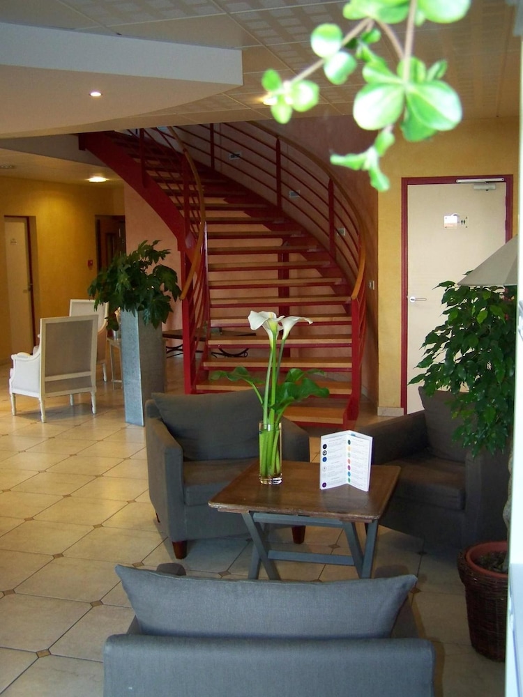 Brit Hotel Nogent Le Rotrou Hotel Du Perche 30/44