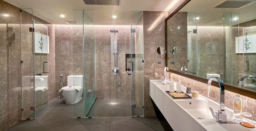 Khanom Beach Resort and Spa 65/68