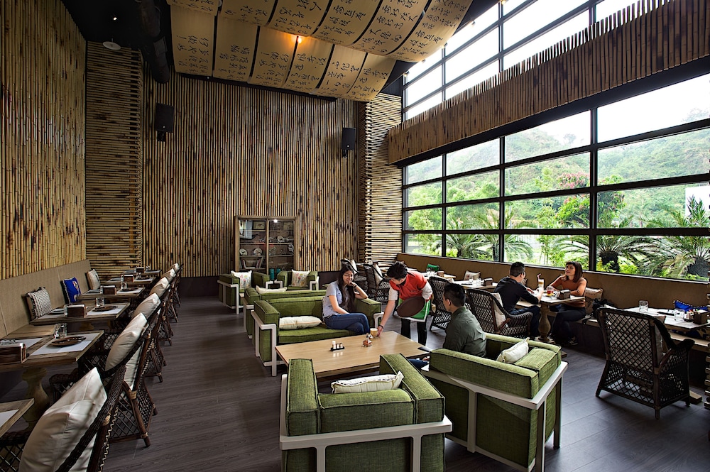 The Gaya Hotel 52/72