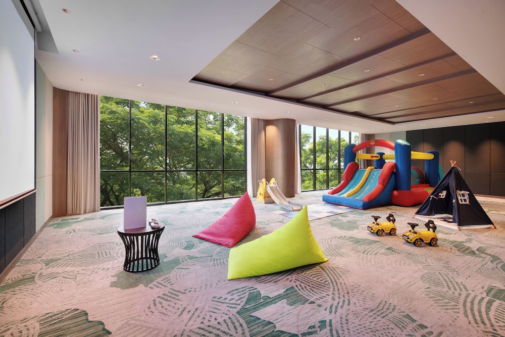 ibis Styles Serpong BSD City 37/49