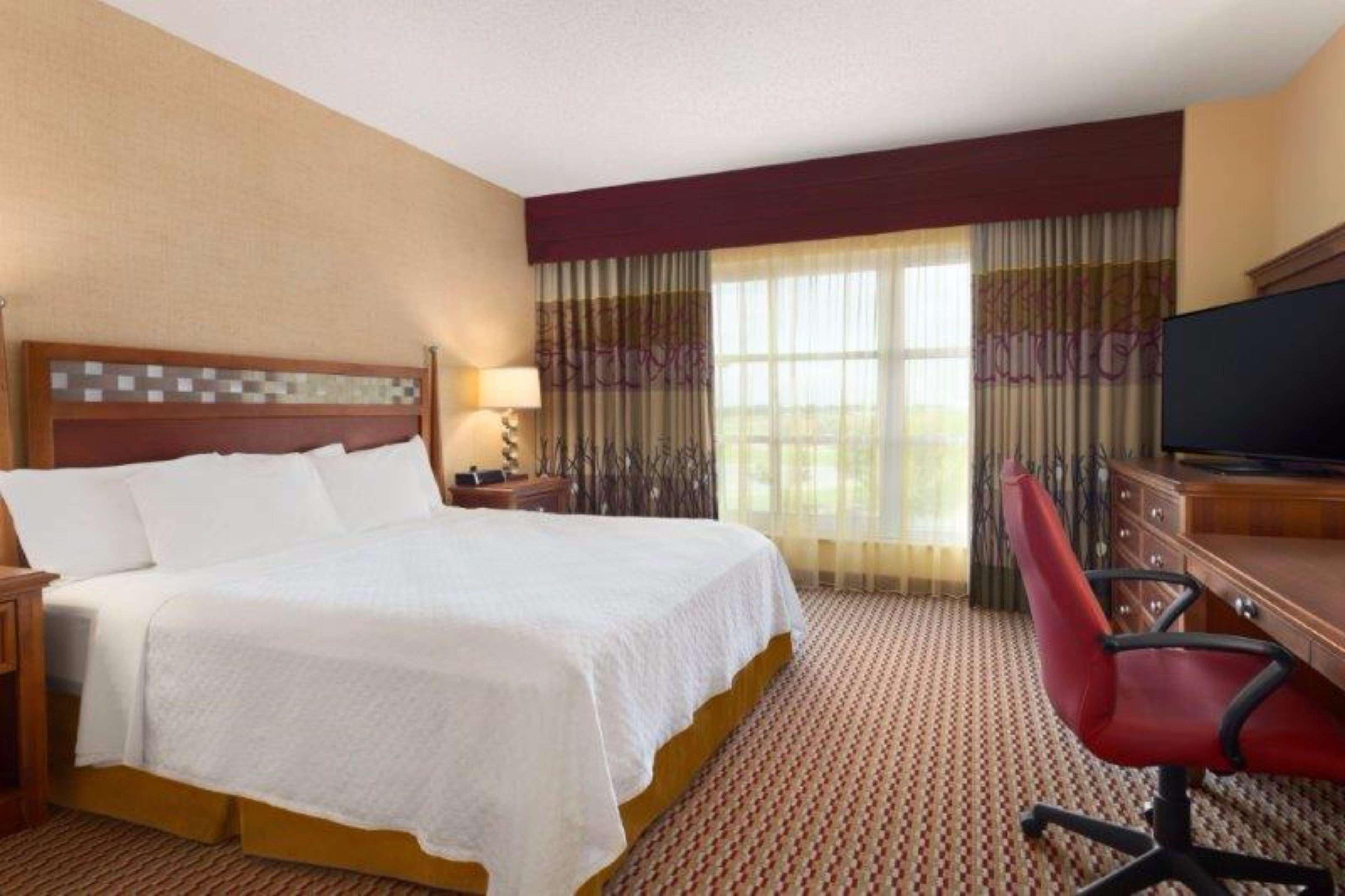 2 Rooms, Premium, Suite, King Bed
