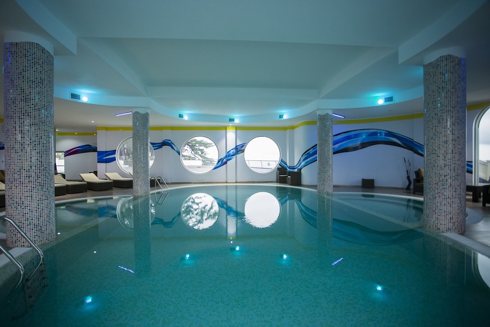 Castello Mare Hotel & Wellness Resort 77/102