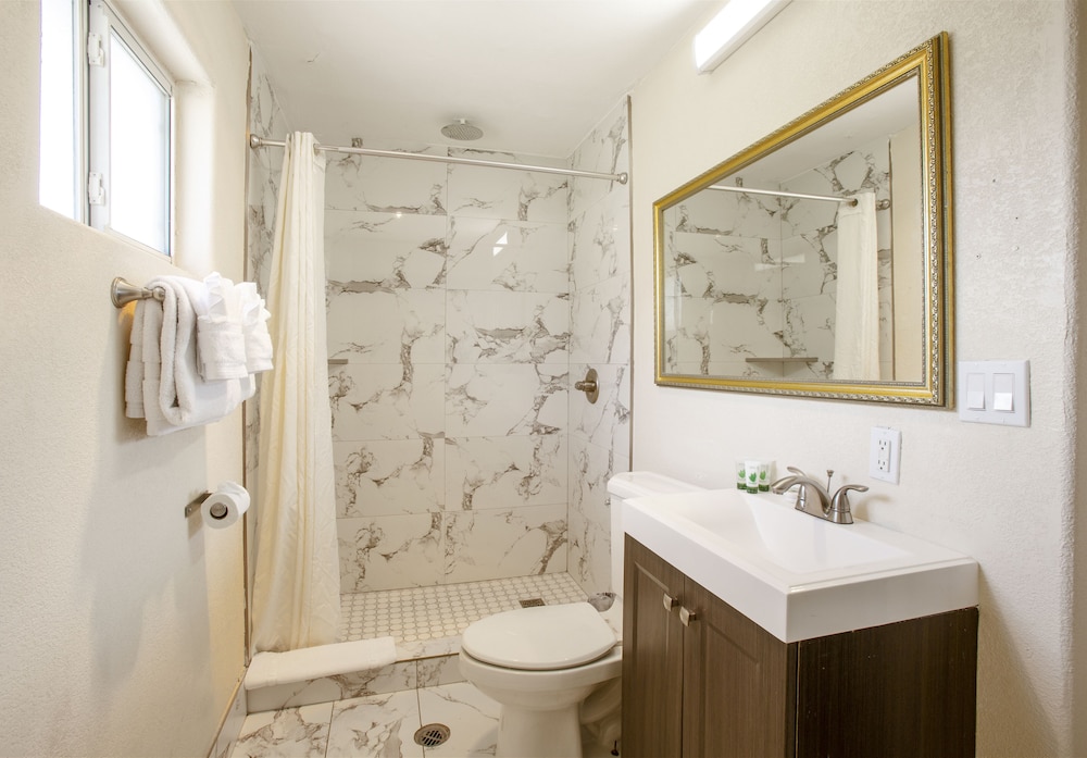 Hotel Aspen Flagstaff Grand Canyon Formerly Aspen Innsuites Flagstaff 60/60