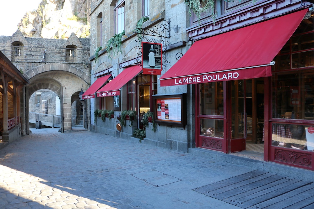 La Mere Poulard 60/68