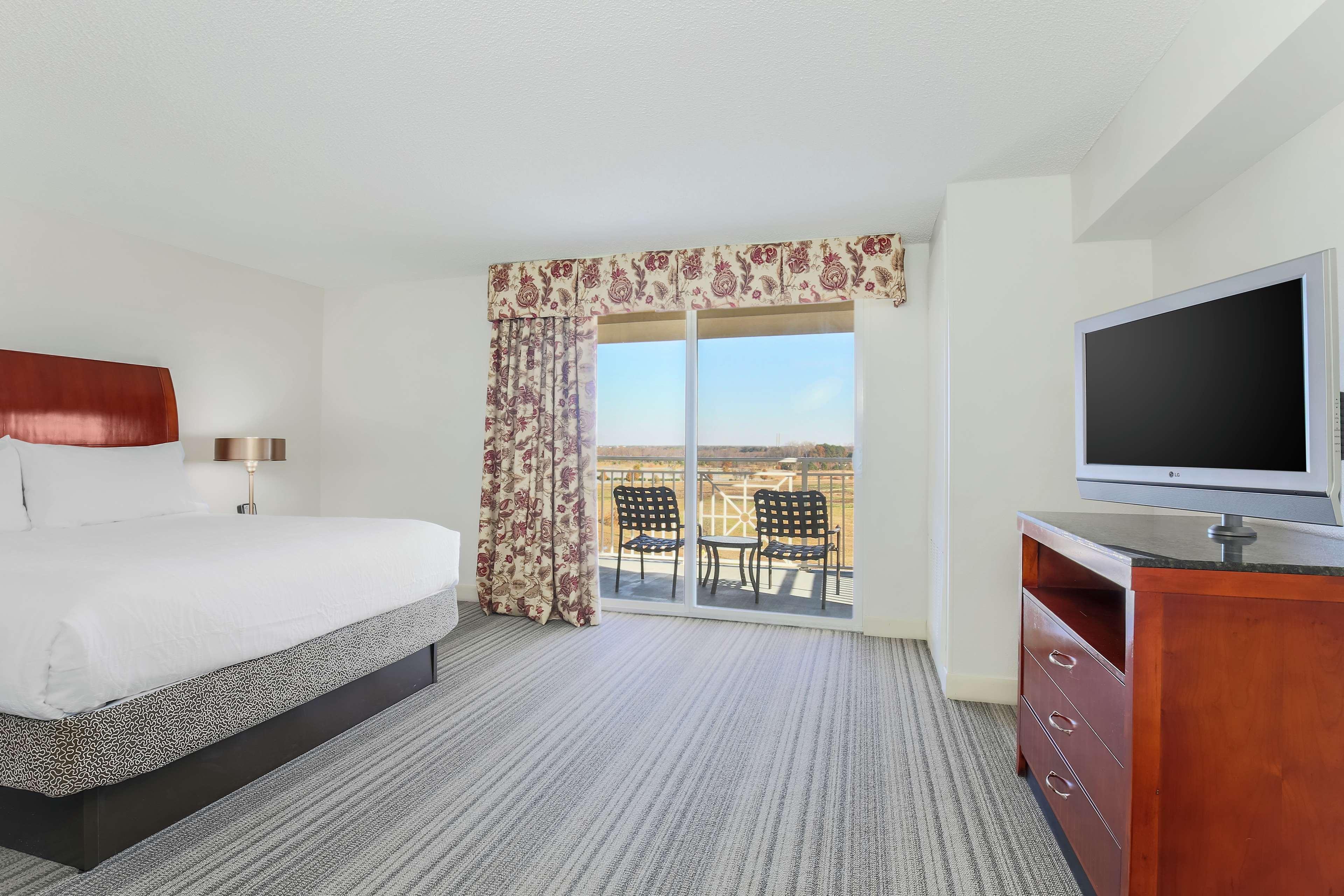1 Bedroom, Suite, King Bed