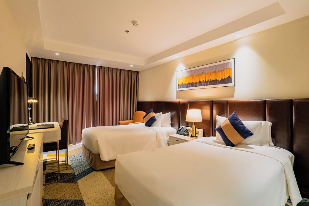 La Vela Saigon Hotel 15/47