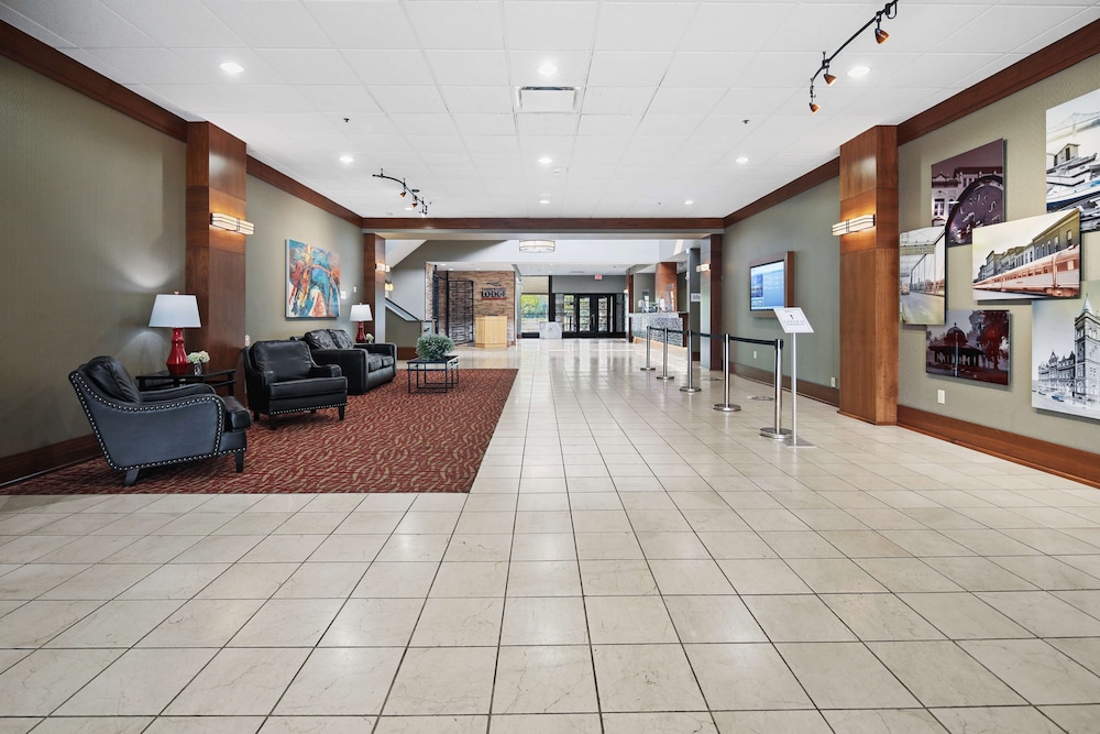 Radisson Hotel La Crosse 7/63