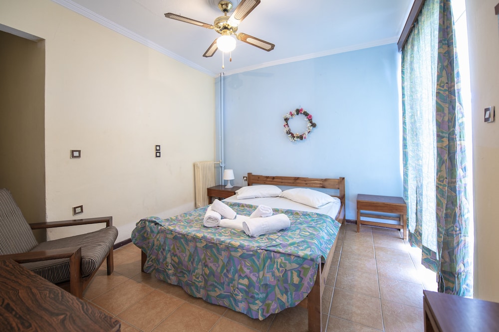 ROOM, DOUBLE OR TWIN BED, BEACH VIEW