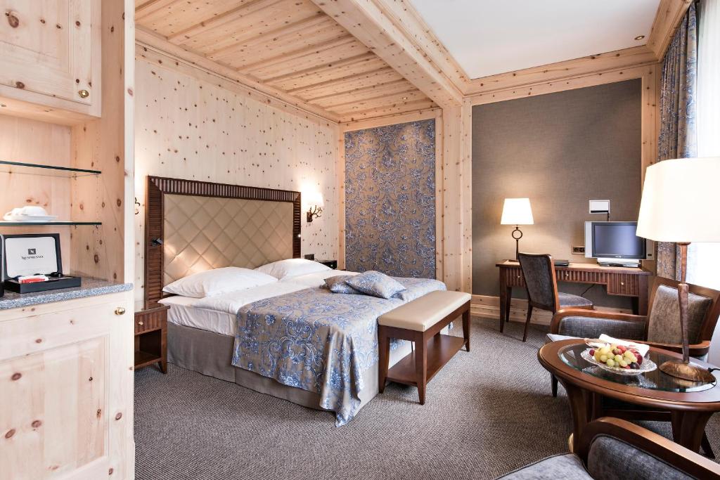 Superior, Double Bed, North Wing, Village Side