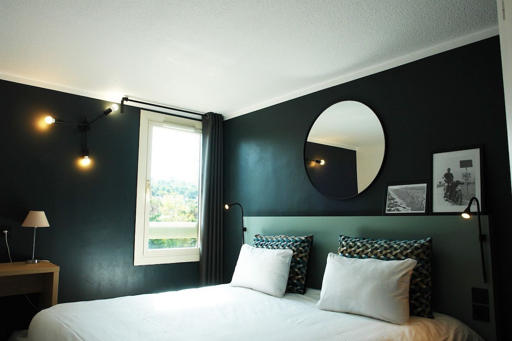 Brit Hotel Marseille Airport 7/50