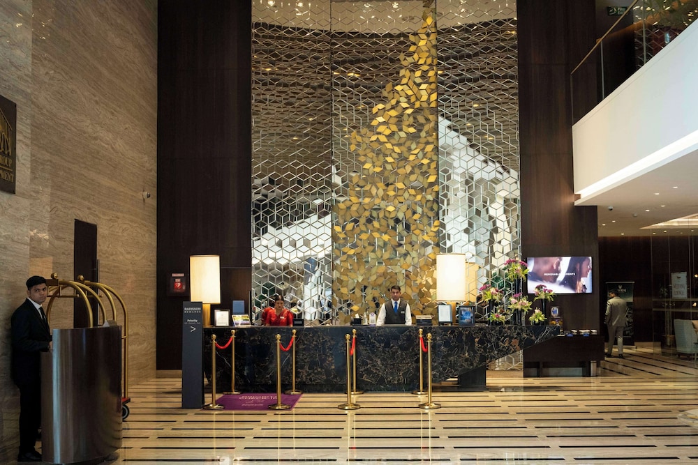 Radisson Blu Faridabad 13/75