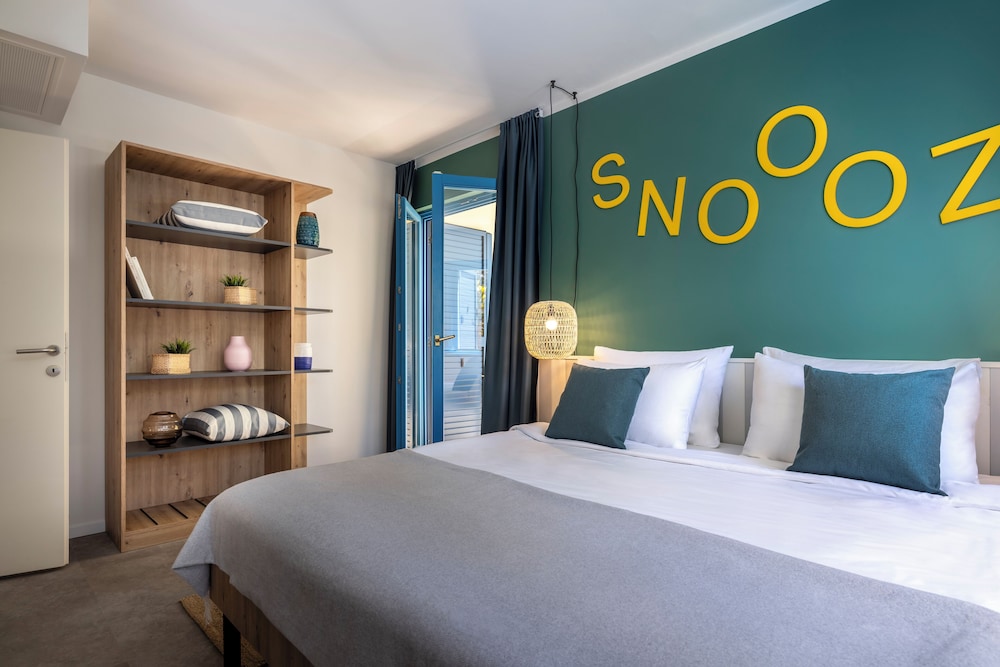 Junior Suite, Double Bed, Sea Side, Sofa