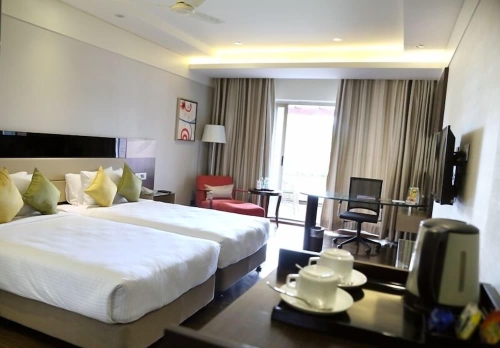 HOTEL SHAKTI CONTINENTAL 5/28
