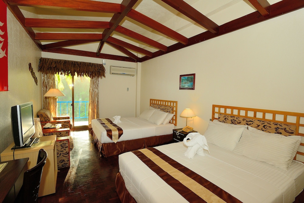 Airai Water Paradise Hotel And Spa 27/56