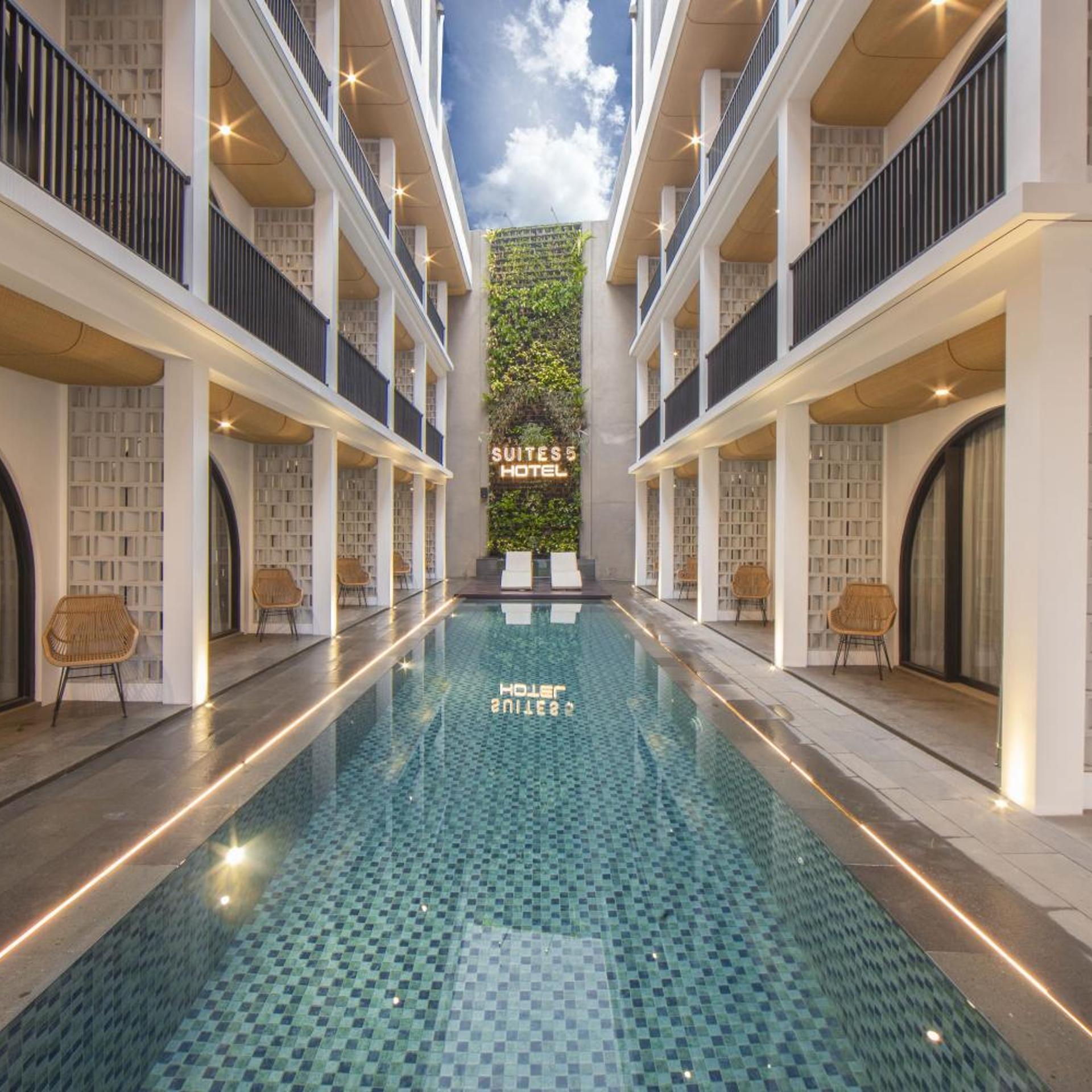 Suites5 Hotel 29/34