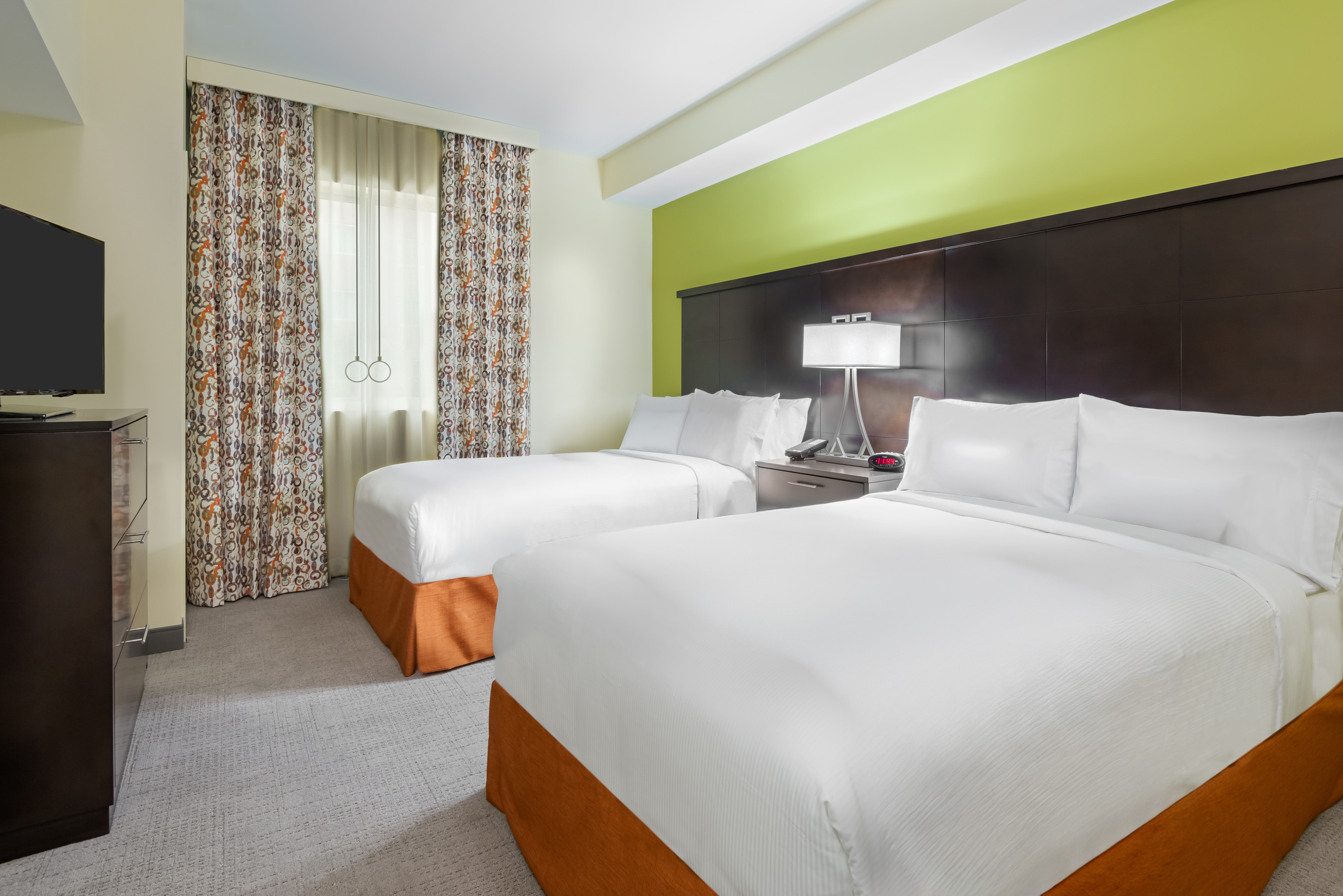 Staybridge Suites Miami International Airport 20/77