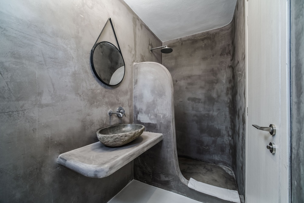 Amethyst Exclusive Suites Oia 72/72