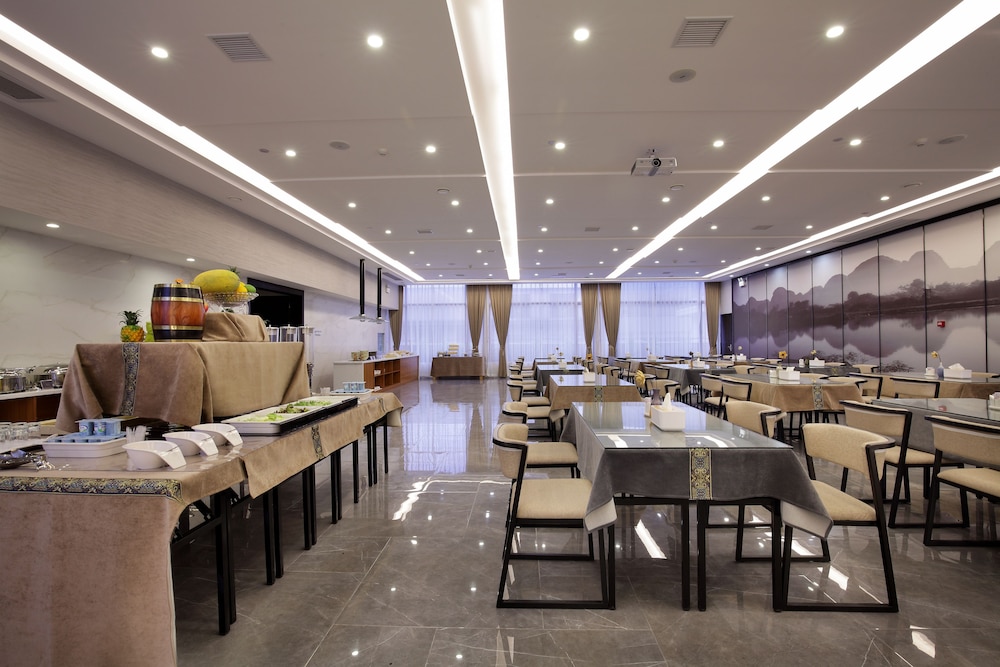 Wing Hotel Guilin - Central Square 31/50