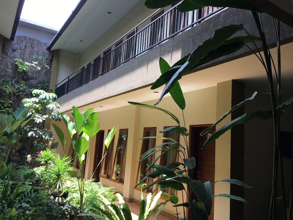 Aloha Hotel Yogyakarta photo4
