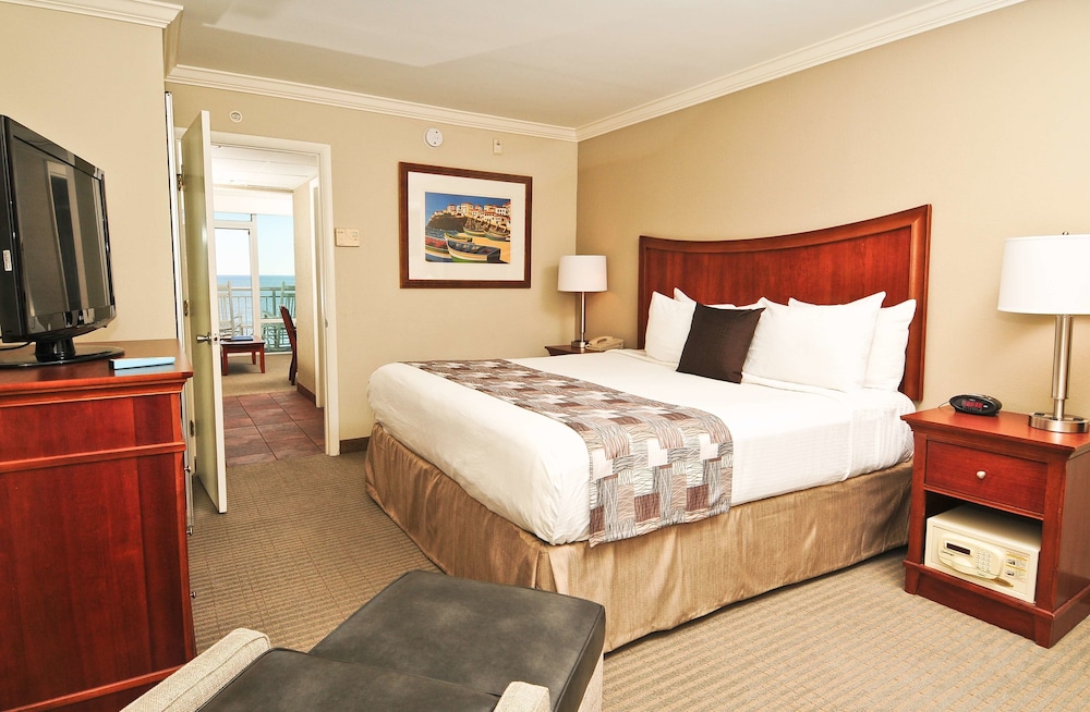 The Sandbar Hotel Myrtle Beach, Trademark Collection by Wyndham 17/80
