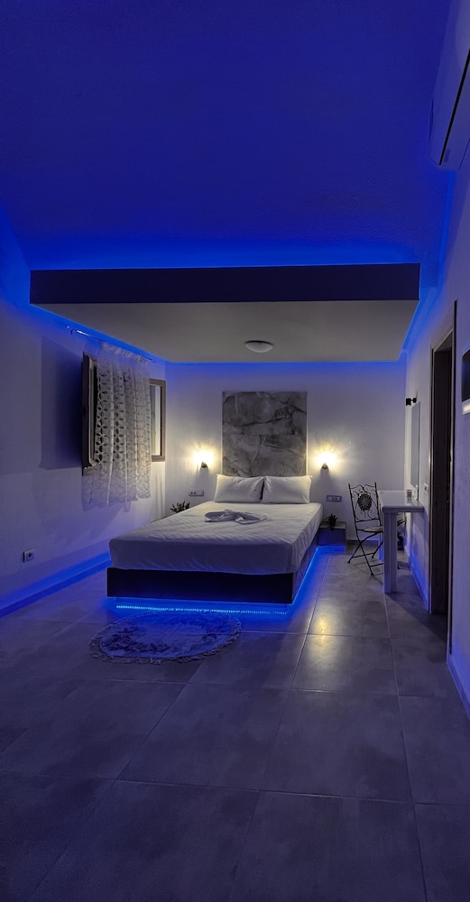 Nalu Suites 4/61