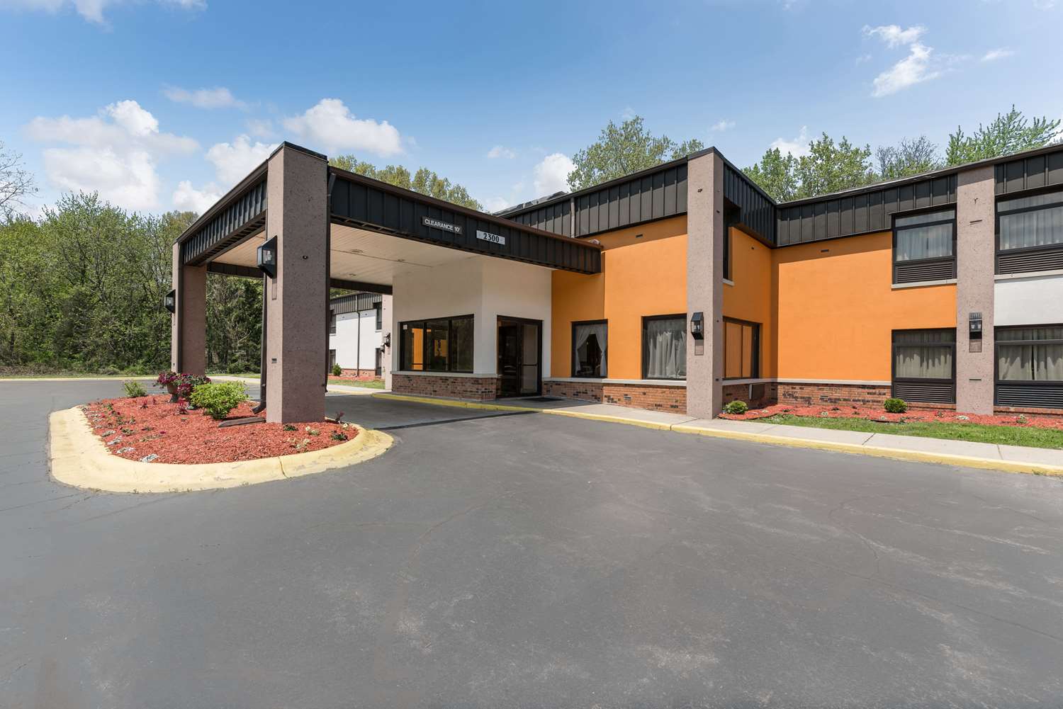 Quality Inn & Suites Portage Central 2/53