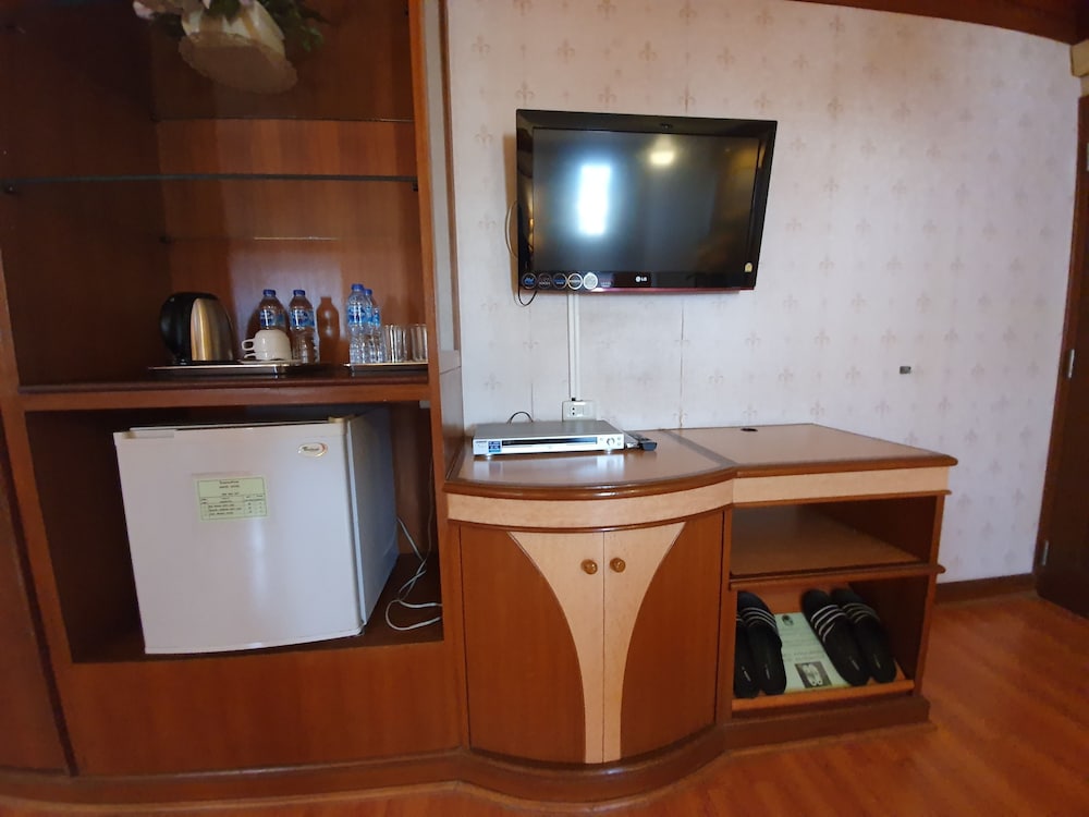 Sakol Hotel 47/65
