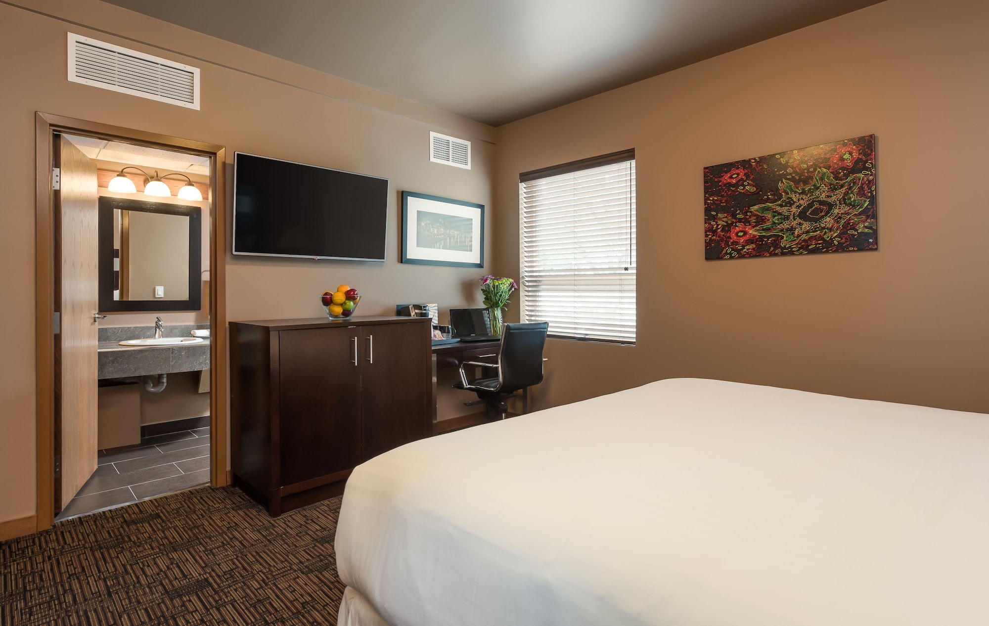 Express, King Bed