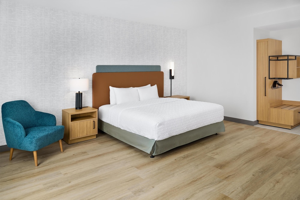 Hampton Inn Midland West 20/44