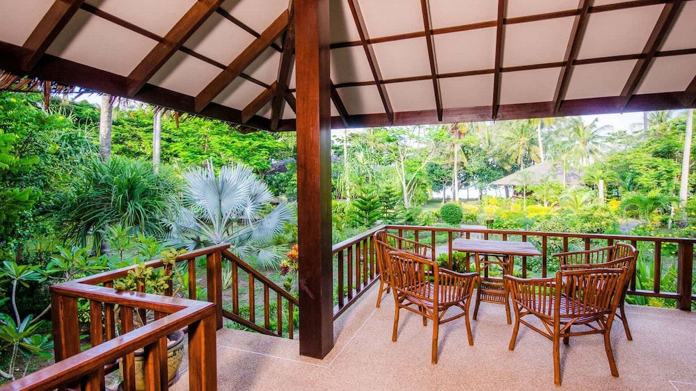 Koh Jum Beach Villas 62/76