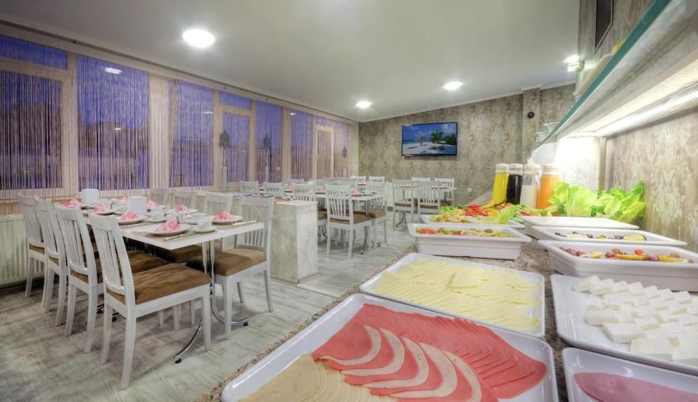 Hotel Abro Sezenler 22/37