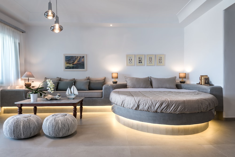 Elements Of Caldera Suites 6/50