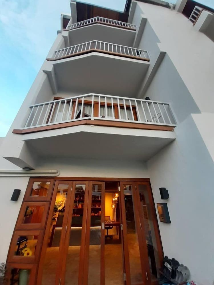 Nuan Boutique Hotel 4/63