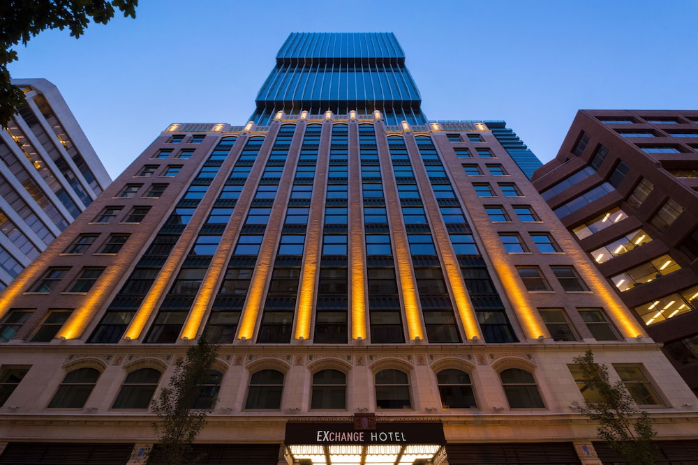 EXchange Hotel Vancouver 4/67